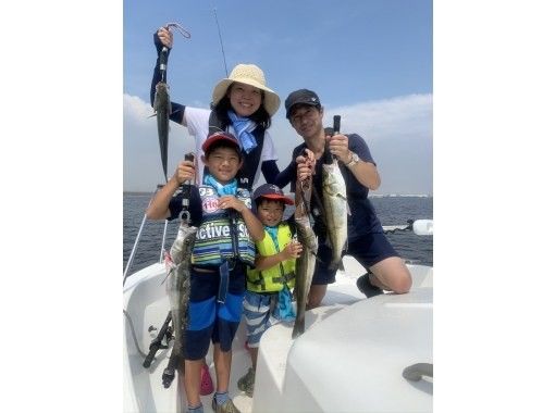 浅草駅 勝どき駅 家族や仲間だけの 完全貸切 フルレクチャーで安心 お手軽に船釣りを楽しもう 魚を持ち込める飲食店紹介可 アクティビティジャパン