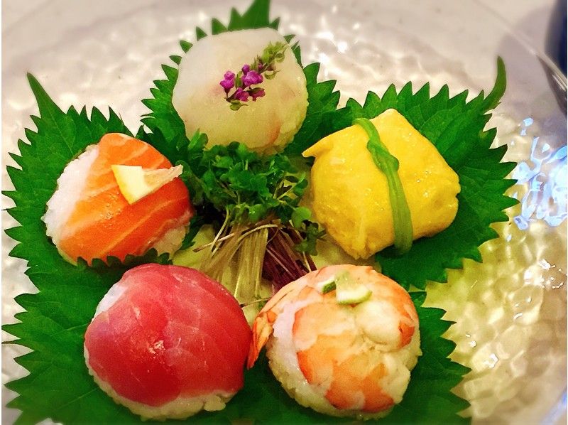 [兵库/姬路市]姬路城附近！在观光的同时，素食主义者还可以品尝鲜味汤“ Temari Sushi体验”！の紹介画像