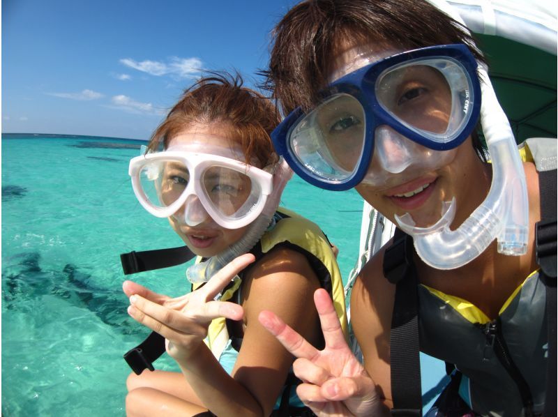 [Okinawa Taketomi island] Enjoy one day course [Snorkeling]の紹介画像