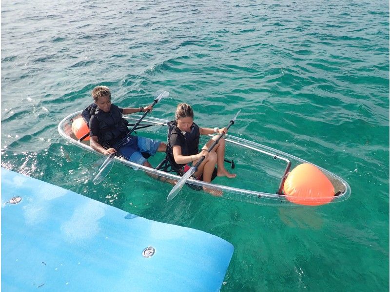 [Onna Village, Okinawa] Sea walk & clear kayak set plan for those who can't swim or don't like water!の紹介画像