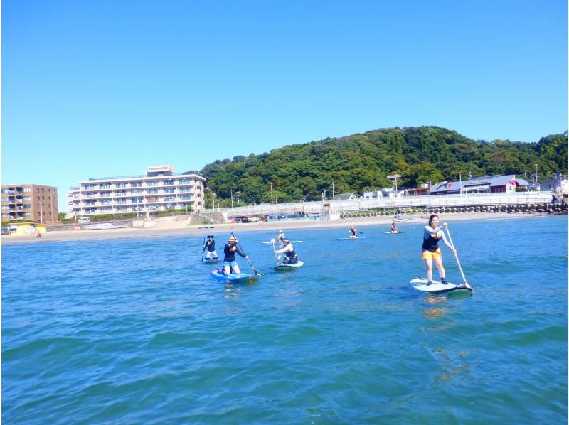 [神奈川·玲子：第一个SUP！在短时间内挑战SUP！ “Suspinal最低价¥3,500 SUP体验”の紹介画像