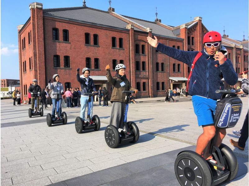 [Yokohama] Enjoy Yokohama's famous sights and cherry blossoms on a Segway! Tour the stylish cityscape, cherry blossom viewing, seaside breeze, and historical sites since the opening of Yokohama Port!の紹介画像