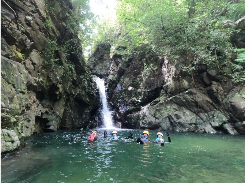 【1組貸し切り】ジュラシックワールドの世界、ジャングル冒険アドベンチャー（小学生向き）★写真・動画付き★の紹介画像