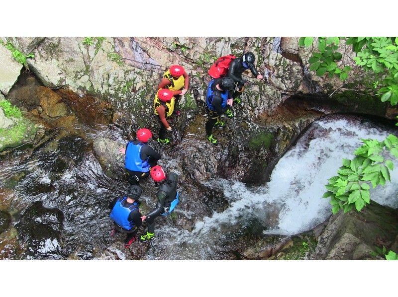 ◇Free photo gift♪ Minakami's most challenging canyoning course! Fox Course!の紹介画像