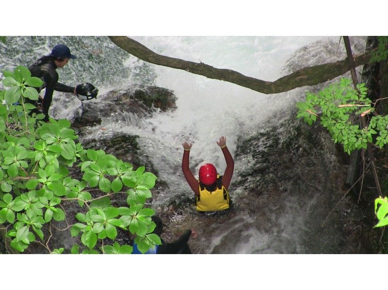 ◇Free photo gift♪ Minakami's most challenging canyoning course! Fox Course!の紹介画像