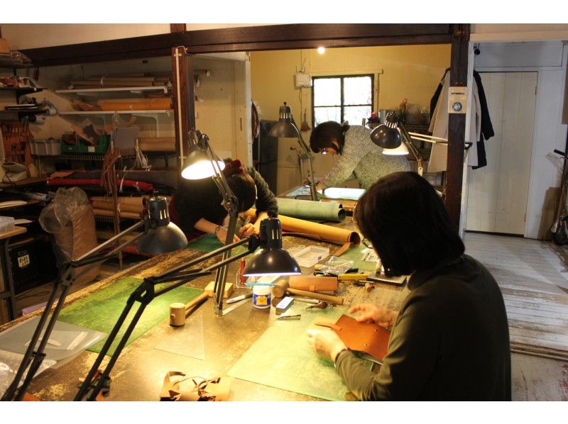 [神奈川·Chigasaki】使用意大利皮革製作手工縫製的通行證の紹介画像