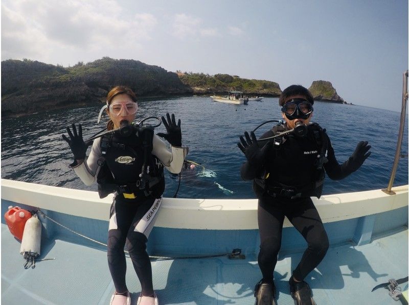 【沖縄・恩納村】格安！ボートで行く 青の洞窟体験ダイビング♪の紹介画像