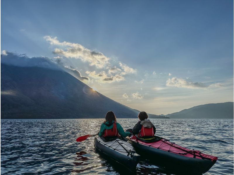 ≪ご来光 5時≫　日光中禅寺湖で絶景のカヌーツアー　少人数・貸し切り・写真付きの紹介画像