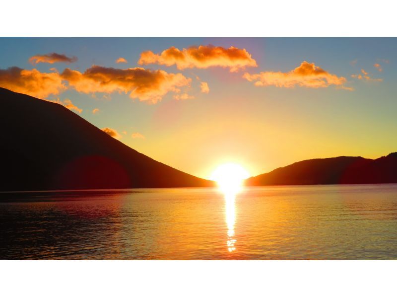 ≪Coming at 5 o'clock≫ Canoe tour with a spectacular view at Lake Chuzenji in Nikko Small group, reserved, with photosの紹介画像