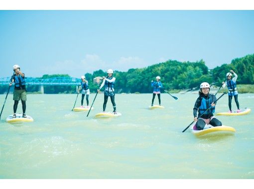 【岐阜木曽川／写真付】のんびりサップで水上散歩。2kmの川下り体験。初心者OK「SUPクルージング」