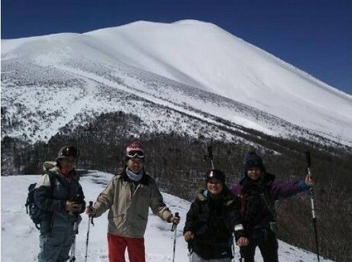 長野 浅間山 アルプス 八ヶ岳 富士山を望む雲上の大パノラマ 高峰温泉周遊スノーシュートレッキング アクティビティジャパン