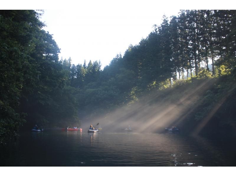 [Shima/Kusatsu] Same-day OK! Half-day packraft canoeing experience on the blue Lake Shima *Dogs welcomeの紹介画像