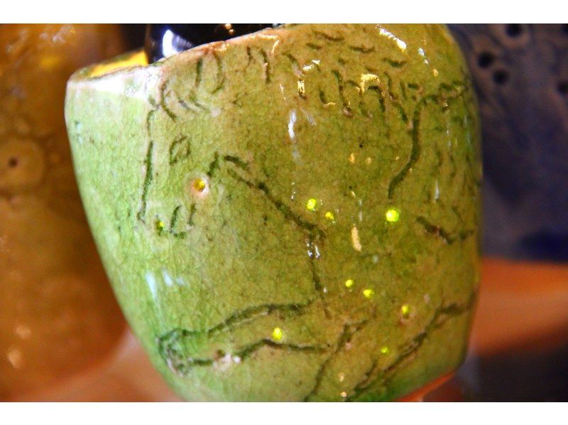 【동경오모테 산도] 별자리 컵을 만드는 도예 체험 코스 (손びねり버전)の紹介画像