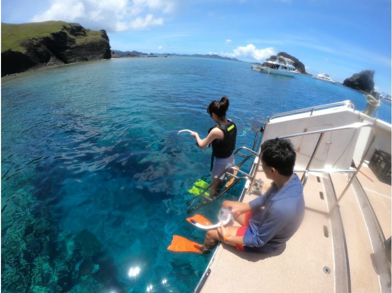 【沖縄・北谷発・1ダイブ】2～3ポイントをめぐる！ケラマ諸島ボート体験ダイビング＆シュノーケリングツアー ☆ライセンス不要・写真プレゼント☆の紹介画像