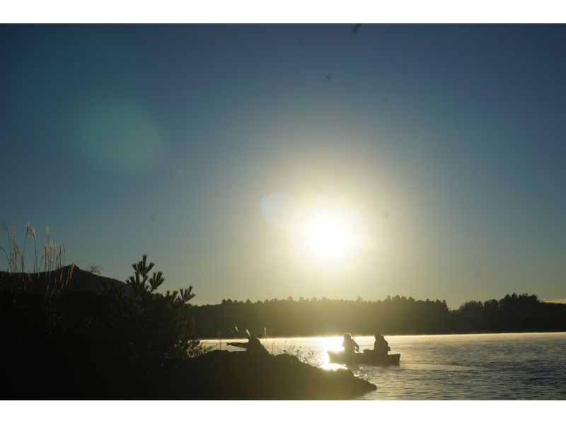 [山梨县/河口湖]河口湖加拿大体验，90分钟清晨课程，独木舟湖上漫步&留下回忆的旅行の紹介画像