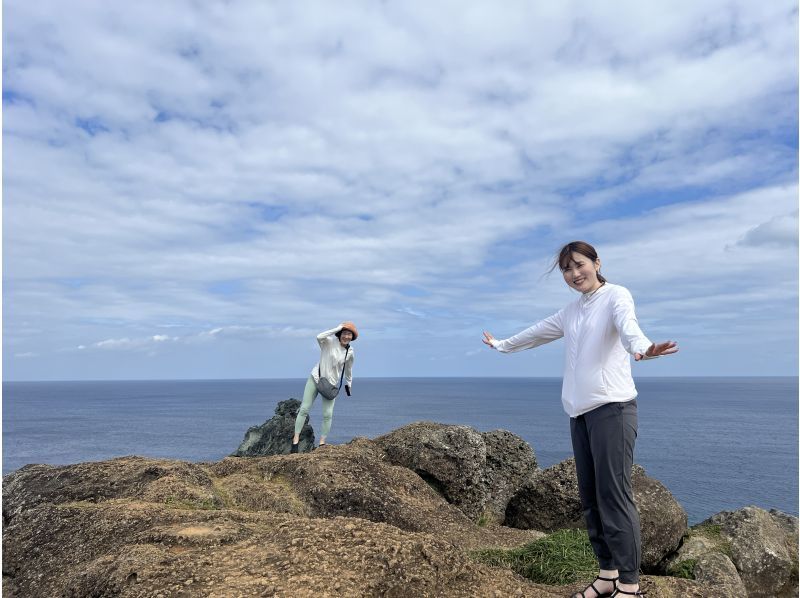 [Ishigaki Island 1-day plan] Relaxing SUP cruise + beach yoga. Completely private for one group!の紹介画像