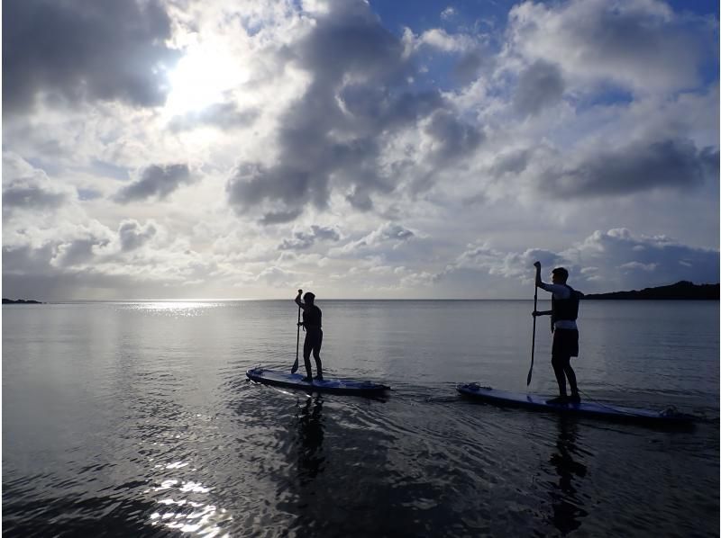 SALE! [Ishigaki Island 1-day plan] Relaxing SUP cruise + beach yoga. Completely private for one group!の紹介画像