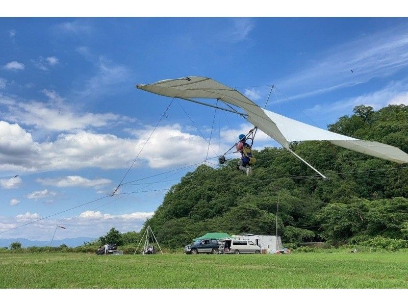 [Shiga ・ Hikone Arakamisan]Hang gliding Experience (half-day course)
