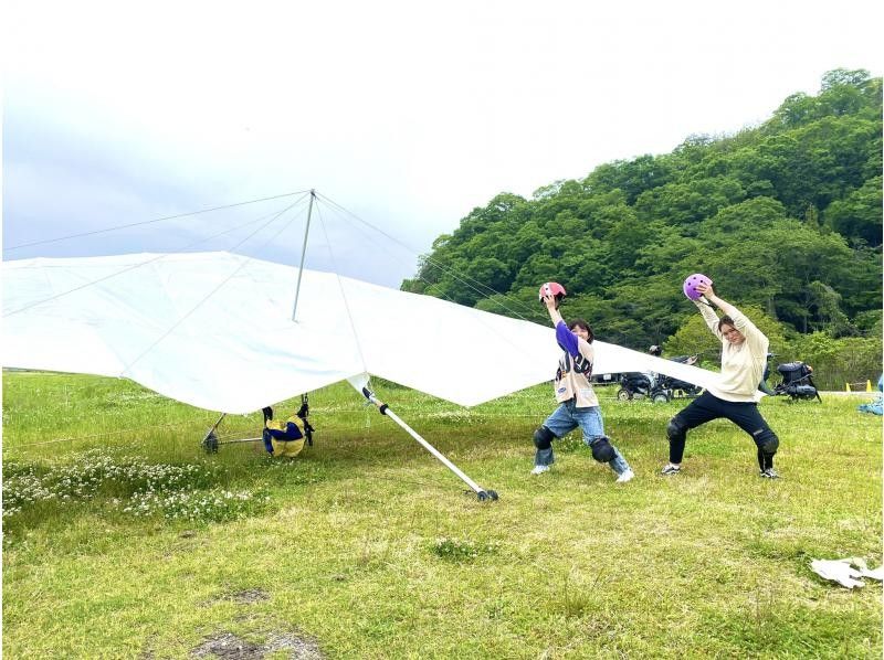 【滋賀・彦根・琵琶湖】<2時間コース>誰でも気軽にハンググライダー体験の紹介画像