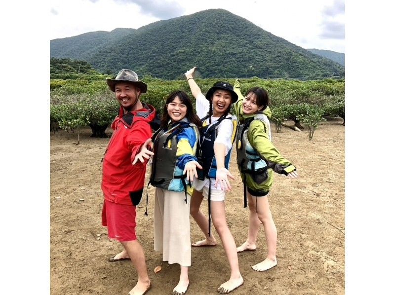 [鹿儿岛&middot;奄美大岛]和海龟一起游泳浮潜＆Mangrove独木舟之旅の紹介画像