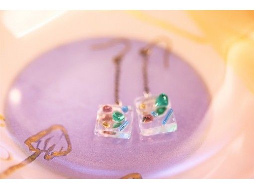 大阪 梅田駅徒歩5分 00円で手作り 楽しいきっかけガラス工芸 キラキラガラスのアクセサリー 地元であそぼう アクティビティジャパン