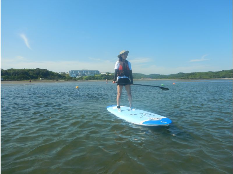[Itogahama, Hinode Town, Oita Prefecture] (Summer SUP) For friends, families and beginners! 60 minutes of school + 60 minutes of free time + photo shootの紹介画像