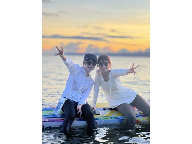 [冲绳-石垣岛]享受石垣海滩SUP的黄昏景色♪Sunset SUP Tourの紹介画像