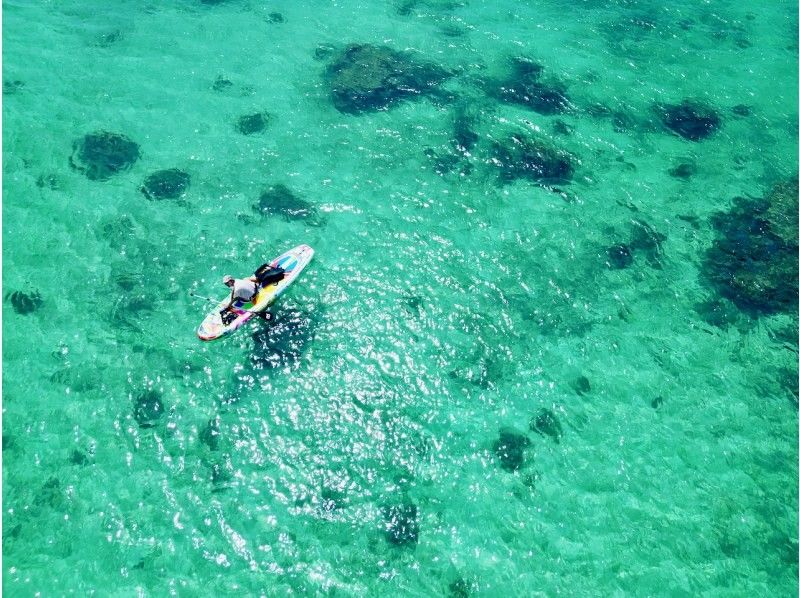 [Okinawa Ishigaki Island] Matarikuru ~ Zing with SUP with a superb view of Kabira Bay ♪ Beginners are welcome! Snorkel set, photography service!の紹介画像