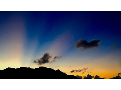 [Okinawa Ishigaki Island] A tour to enjoy the starry sky and the noctiluca from a secret point Noctiluca night SUP tour ♪の紹介画像