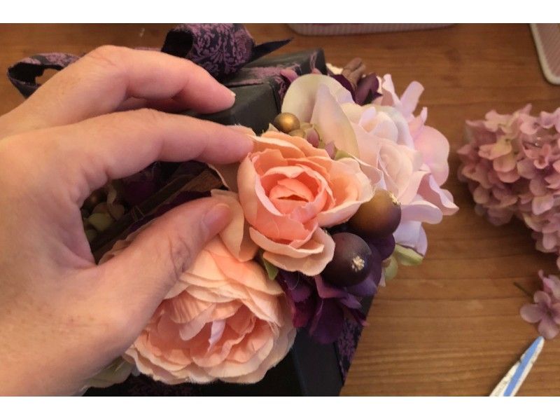 [Tokyo ・ Nihonbashi] Artificial-Arrange flowers nicely ＜ Flower box ＞