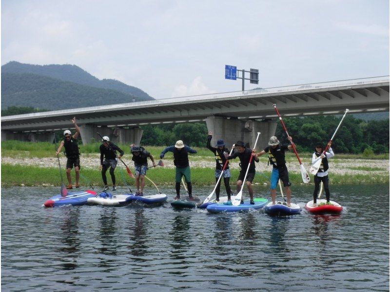 【岐阜・長良川】岐阜城・金華山＆清流長良川サップツアー！！(お手軽2時間コース)の紹介画像