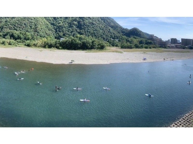 【岐阜・長良川】岐阜城・金華山＆清流長良川サップツアー！！(お手軽2時間コース)の紹介画像