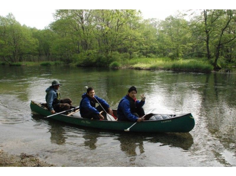 [北海道·Cushy坡】初学者和孩子们可以享受！钏路河Genryu独木舟短途旅游♪在河边的下午茶时间の紹介画像