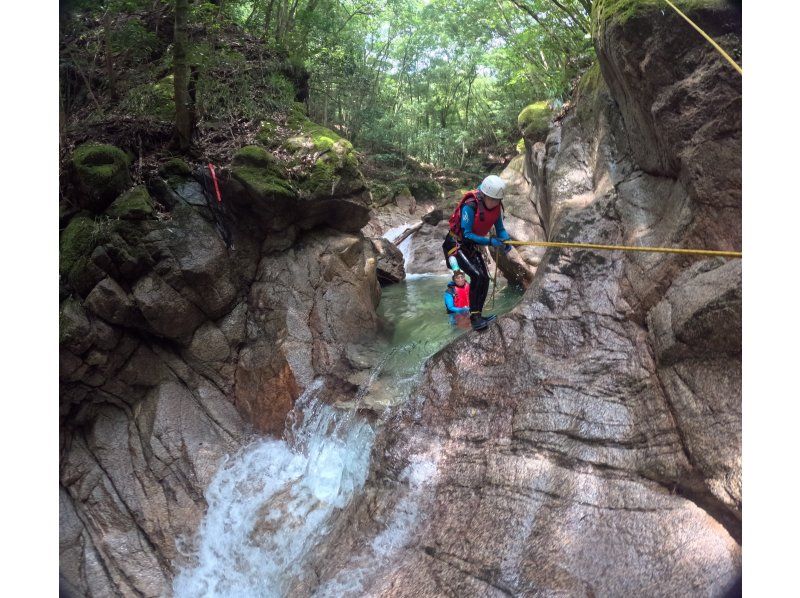 [Mie, Kameyama Canyon from age 12 with shuttle] Adventure in river and mountain!