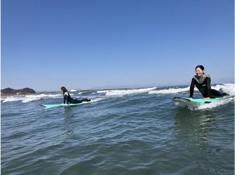 [Miyazaki Qingdao] 1 minute walk to the sea! Empty-handed surfing experience course!の紹介画像