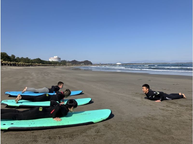 【宮崎・青島ビーチ】親子＆キッズサーフィンスクール！青島ビーチまで徒歩1分！の紹介画像