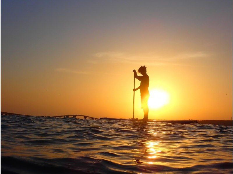 [Miyakojima/Evening] Selectable Sunset SUP/Canoe Tour ★ Exquisite Sunset ★ Same-day application OK ★ Free photo data ★ [Student discount plan]の紹介画像