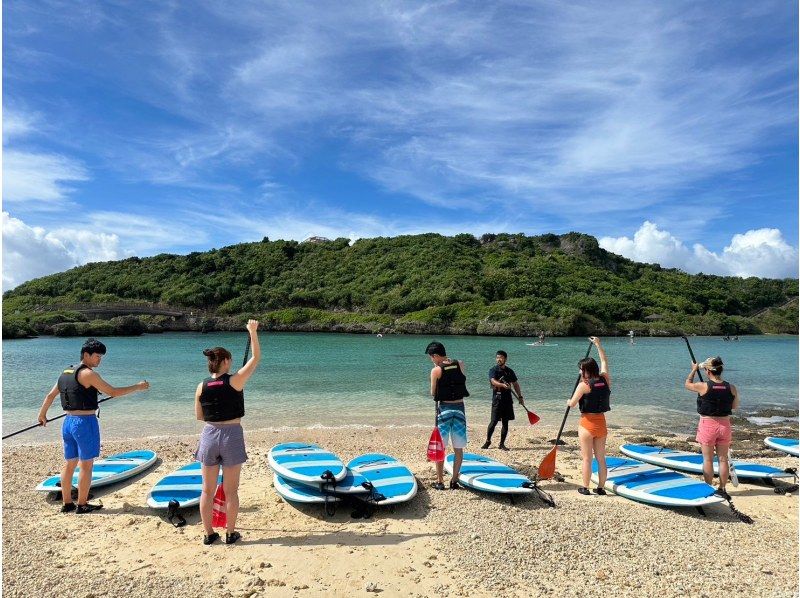 [Miyakojima/1 day] Island Enjoyment Set (Sea Turtle Snorkeling & Pumpkin Cave & Sea Kayaking) ★ Pick-up and drop-off OK! Free photos!の紹介画像