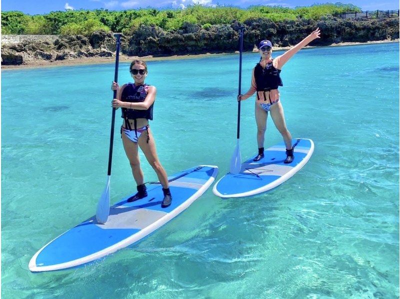 SALE! [Miyakojima/1 day] Free photo data & island transfer! Choose from SUP/canoe & snorkeling sets ★ Enjoy the ocean of Miyakojima to your heart's content!の紹介画像