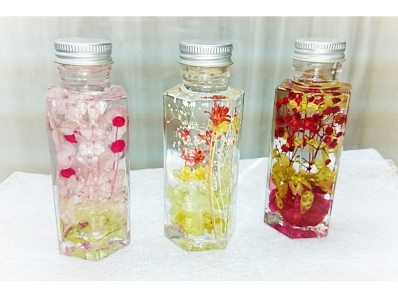 [Tokyo ・ Shinjuku] Glitter Herbarium ★ 2nd to 1500 yen ★ Make popular plant specimens!の紹介画像