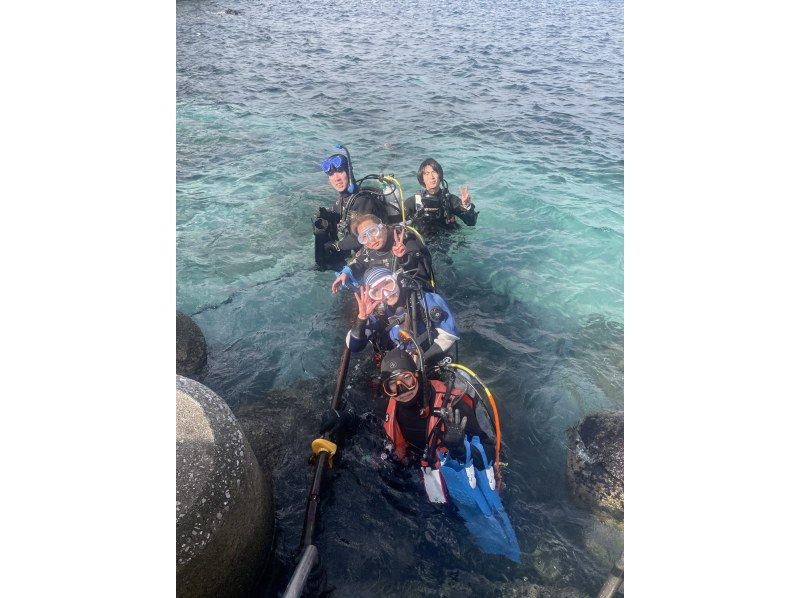 『渋谷駅/新横浜駅から木、金、土、日曜日/送迎無料＋ドライスーツ無料！』海を楽もう！セットプラン／スノーケル＆体験ダイビングの紹介画像