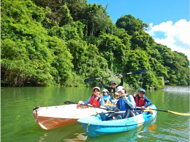 SALE! Mangrove Kayak Tour [Group Discount] ★Very popular with girls' trips and families★ Great value for 4 or more people! Conveniently located in the central part of the main islandの紹介画像