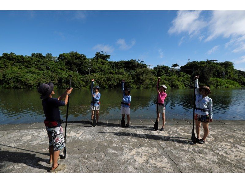 SALE! Group discount for central main island ★ Mangrove River SUP tour. Great value for 4 people! Tour photos as a gift!の紹介画像