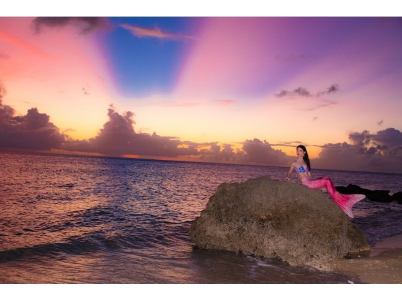 【沖縄本島】マーメイド&青の洞窟シュノーケルの半日セットコース！1グループ貸切の紹介画像