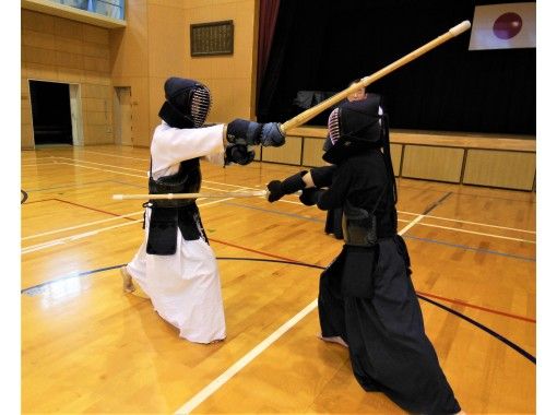 広島 市街 剣道体験 用具レンタル 手ぬぐいお土産つき 日本の武術 心 技 体 を体験 アクティビティジャパン