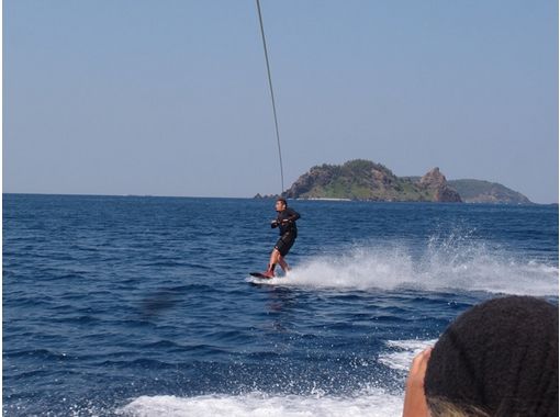 東京 小笠原諸島 ウェイクボード体験 1ラウンド 15分 アクティビティジャパン