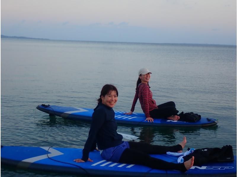 [Ishigaki Island] SUP yoga experience! Guided to a private beach Limited to one group の紹介画像