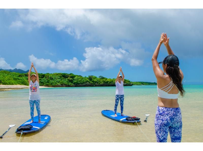 【石垣島】SUPヨガ体験！プライベートビーチへご案内 1組限定開催 の紹介画像