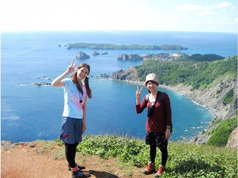 A trekking tour by the Ogasawara activity operator "Take Nature Academy"