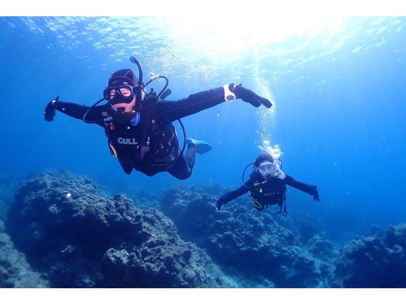 【AOWライセンス講習２日間 in 石垣島】ウミガメ、マンタに会えるかも！高画質の写真・動画無料プレゼント